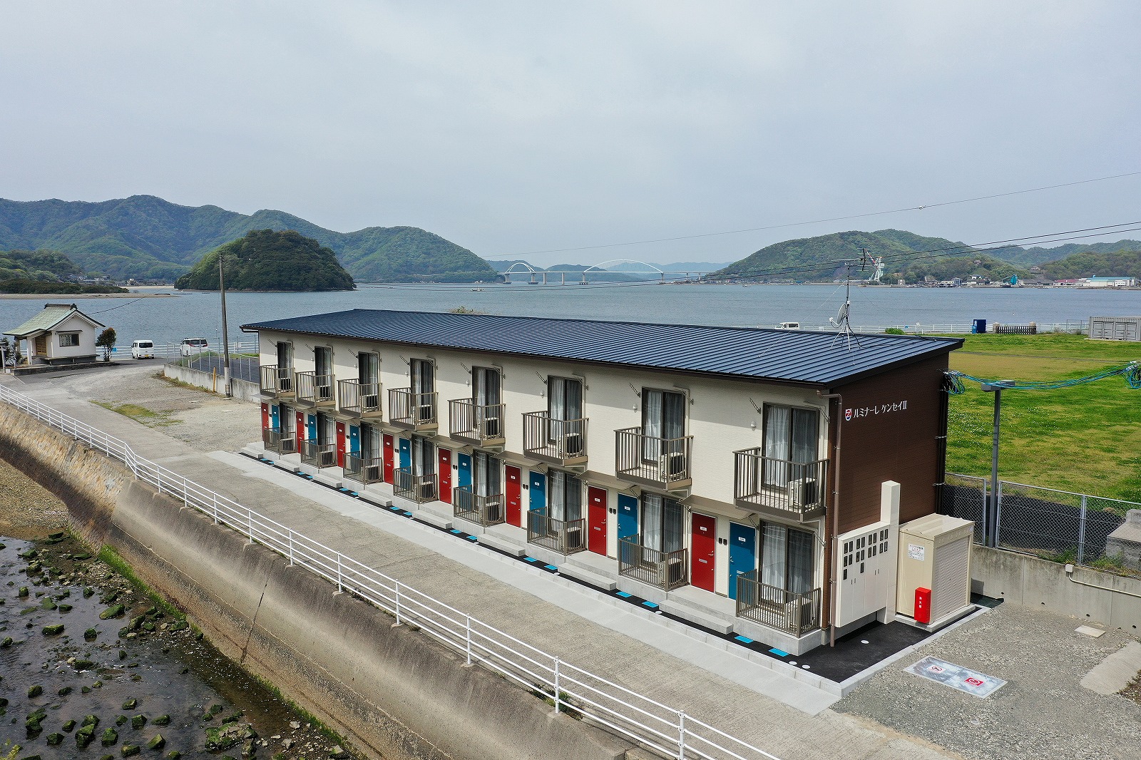 「住宅・集合住宅」にあぶと健生苑様 職員宿舎新築工事を追加しました | 総合建設業・一級建築士事務所|株式会社鈴木工務店|広島県福山市